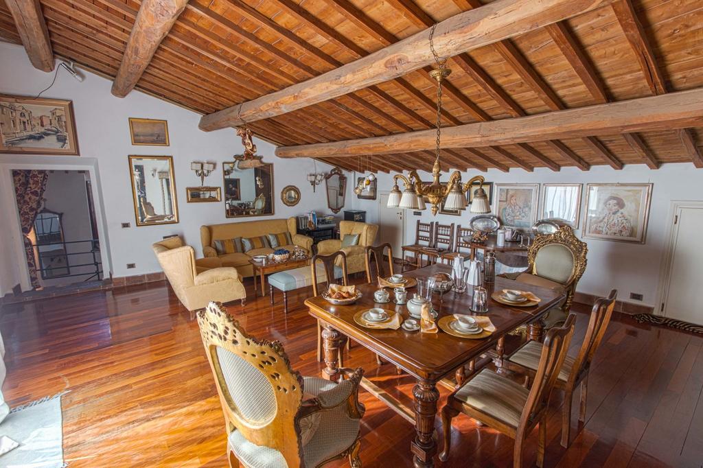 Bed and Breakfast The Loft 22 Витербо Экстерьер фото