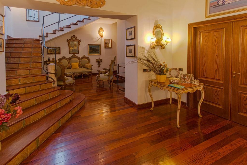 Bed and Breakfast The Loft 22 Витербо Экстерьер фото